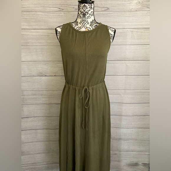 The Limited | Women’s High Neck Sleeveless Maxi Dress - Picture 1 of 8